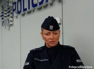 Jeleniogórska policjantka apeluje do seniorów o zachowanie szczególnej ostrożności