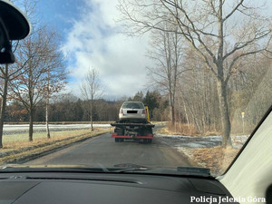 Odzyskane auto na lawecie