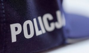 Policjanci zatrzymali kobietę podejrzaną o kradzieże sklepowe