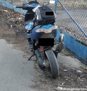 Kierujący motorowerem nie zatrzymał się do kontroli, bo „wypił sobie piwko”