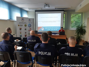 ratownik GOPR i policjanci -część teoretyczna szkolenia