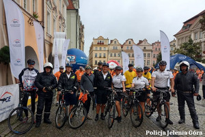 policjanci na Paradzie rowerów