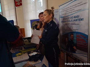 Targi pracy w Karkonoskiej Akademii Nauk Stosowanych w Jeleniej Górze