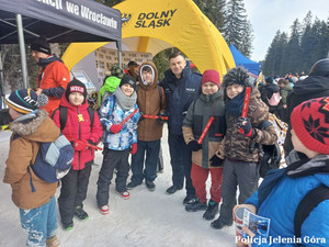 Bezpieczna zima – działania edukacyjne dla dzieci i młodzieży