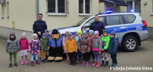 Przedszkolaki z wizytą w Komisariacie  Policji w Karpaczu