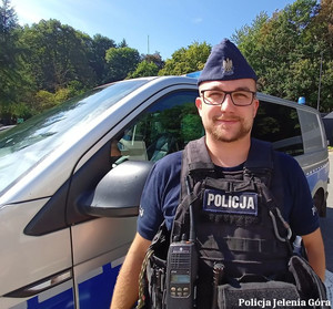 Piotr Sadowski – policjant z pasją do muzyki. Odznaczony medalem imienia podkomisarza Policji Andrzeja Struja