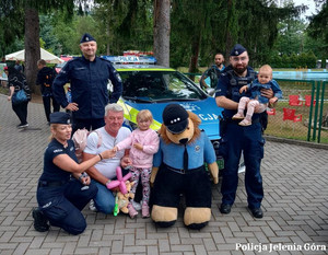 Policjanci na festynach