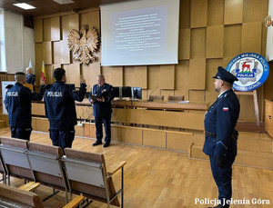 Uroczyste ślubowanie nowo przyjętych policjantów