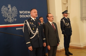 Dolnośląscy policjanci wyróżnieni podczas uroczystości w Urzędzie Wojewódzkim we Wrocławiu