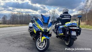 policyjny motocyklista