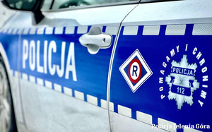 Trudne warunki na drogach. Apelujemy o ostrożność i rozsądek
