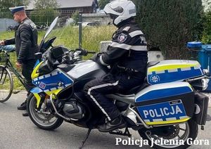 Bezpieczeństwo na drodze to nasza wspólna sprawa. Apel do rowerzystów o rozwagę i trzeźwość
