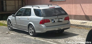 Pojazd Saab zatrzymany do kontroli