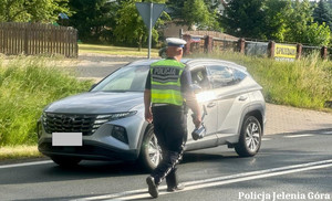 Bezpieczny początek wakacji. Policjanci czuwają nad bezpieczeństwem dzieci i młodzieży