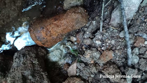 Policja jeleniogórska apeluje o ostrożność w przypadku znalezisk z okresu II Wojny Światowej