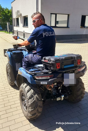 Dzieci w Komisariacie Policji w Kowarach