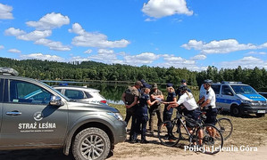 Działania prewencyjne służb nad zbiornikiem „Żwirownia”. Wspólna akcja w trosce o bezpieczeństwo mieszkańców