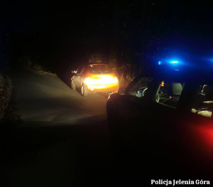 Jeleniogórscy policjanci zatrzymali trzech nieodpowiedzialnych kierowców – lekceważenie przepisów to droga do tragedii
