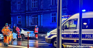 Kolejne potrącenie na oznakowanym przejściu w Jeleniej Górze . Apelujemy o ostrożność