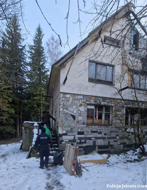 Działania służb w ramach akacji zima