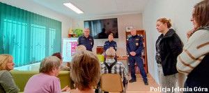 Mundurowi na spotkaniu z seniorami