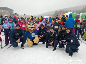 policjanci na biegu piatów