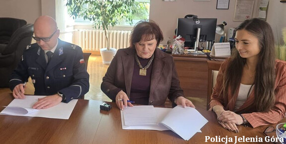 Porozumienie o współpracy pomiędzy Policją Jeleniogórską a Karkonoską Akademią Nauk Stosowanych w Jeleniej Górze