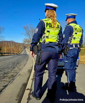 Policjanci jeleniogórskiej drogówki