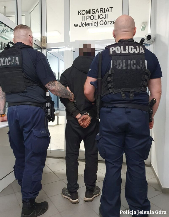 Seria kradzieży przerwana – 29-latek zatrzymany przez jeleniogórskich policjantów
