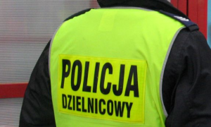 Próbowała przekupić policjantów butelką alkoholu.