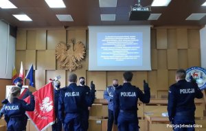 Uroczyste ślubowanie młodych policjantów