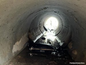 Okazja czyni złodzieja, a ten zatrzymany przez policjantów.