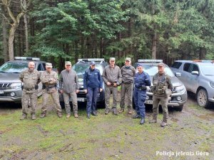 Wspólne działania jeleniogórskich policjantów oraz strażników leśnych.