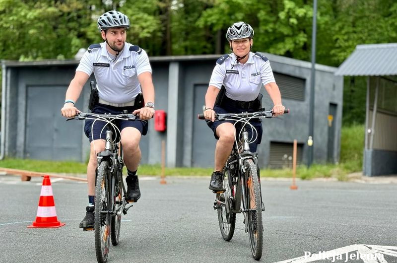 Rowerowe patrole policji powróciły na ulice i szlaki regionu